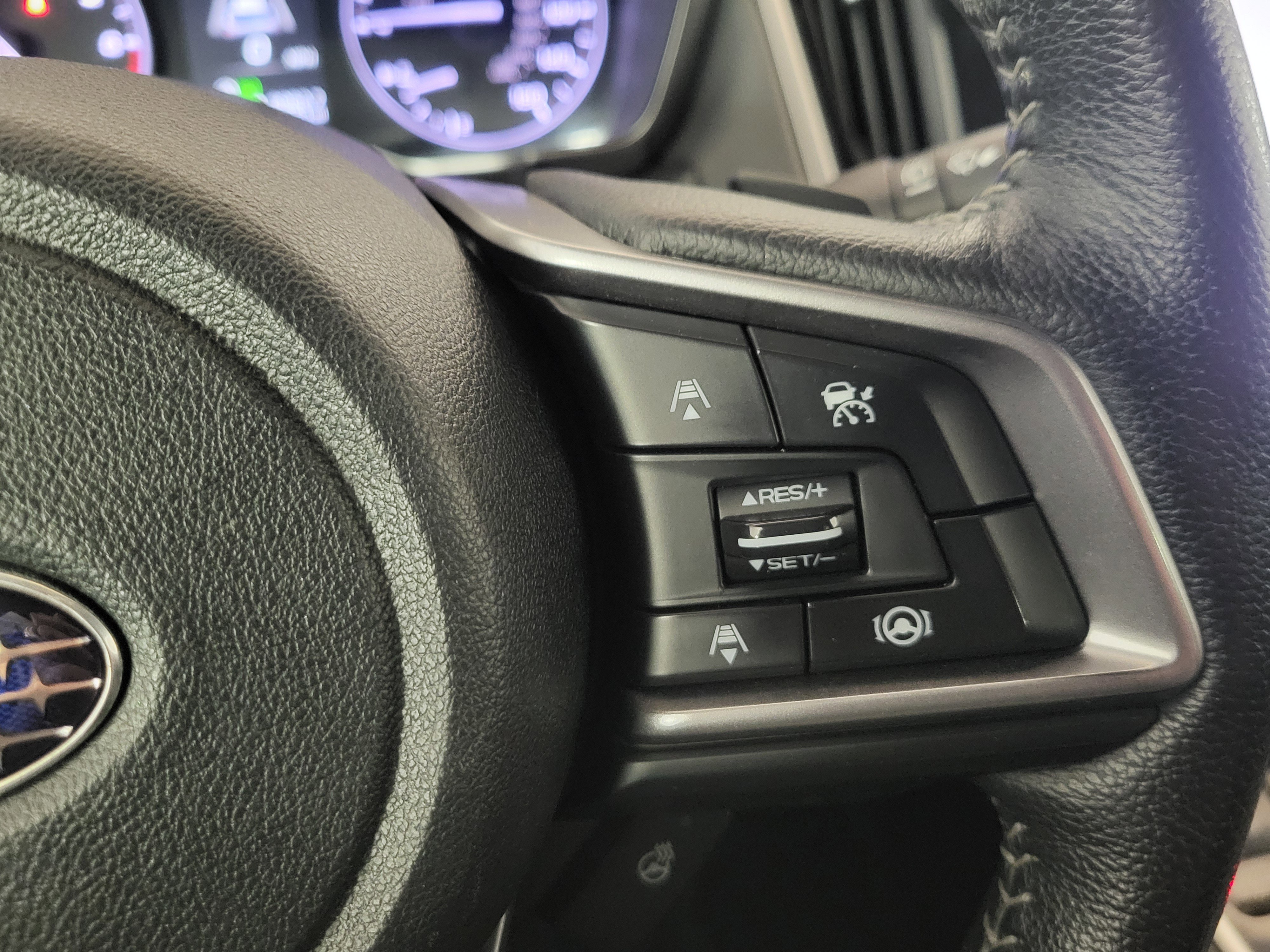 Used 2020 Subaru Outback Limited w/ Popular Package #2 image 25