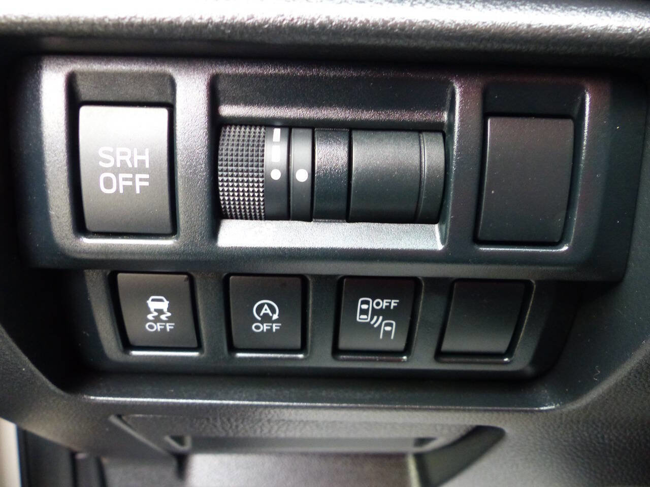 Used 2020 Subaru Crosstrek 2.0i Limited w/ Moonroof Package w/Navigation image 26