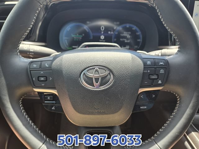 Used 2025 Toyota Crown Platinum AWD/4WD image 27