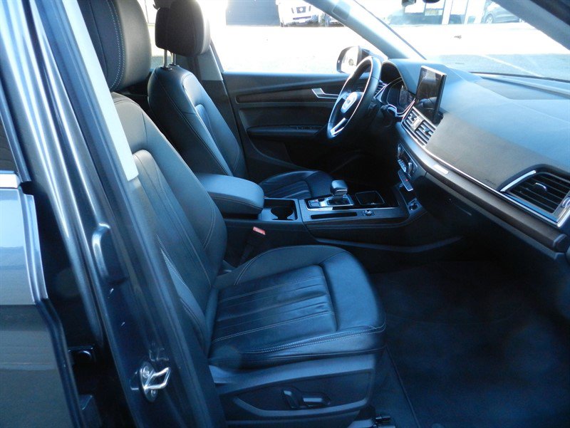 Used 2023 Audi Q5 2.0T Premium Plus w/ Premium Plus Package AWD/4WD image 24