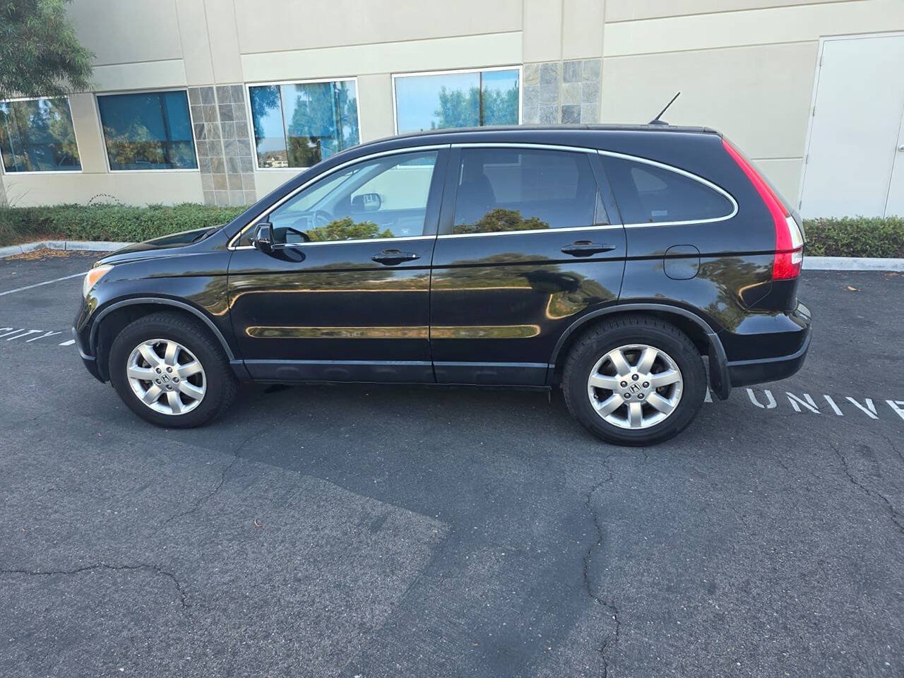 Used 2008 Honda CR-V EX-L image 1