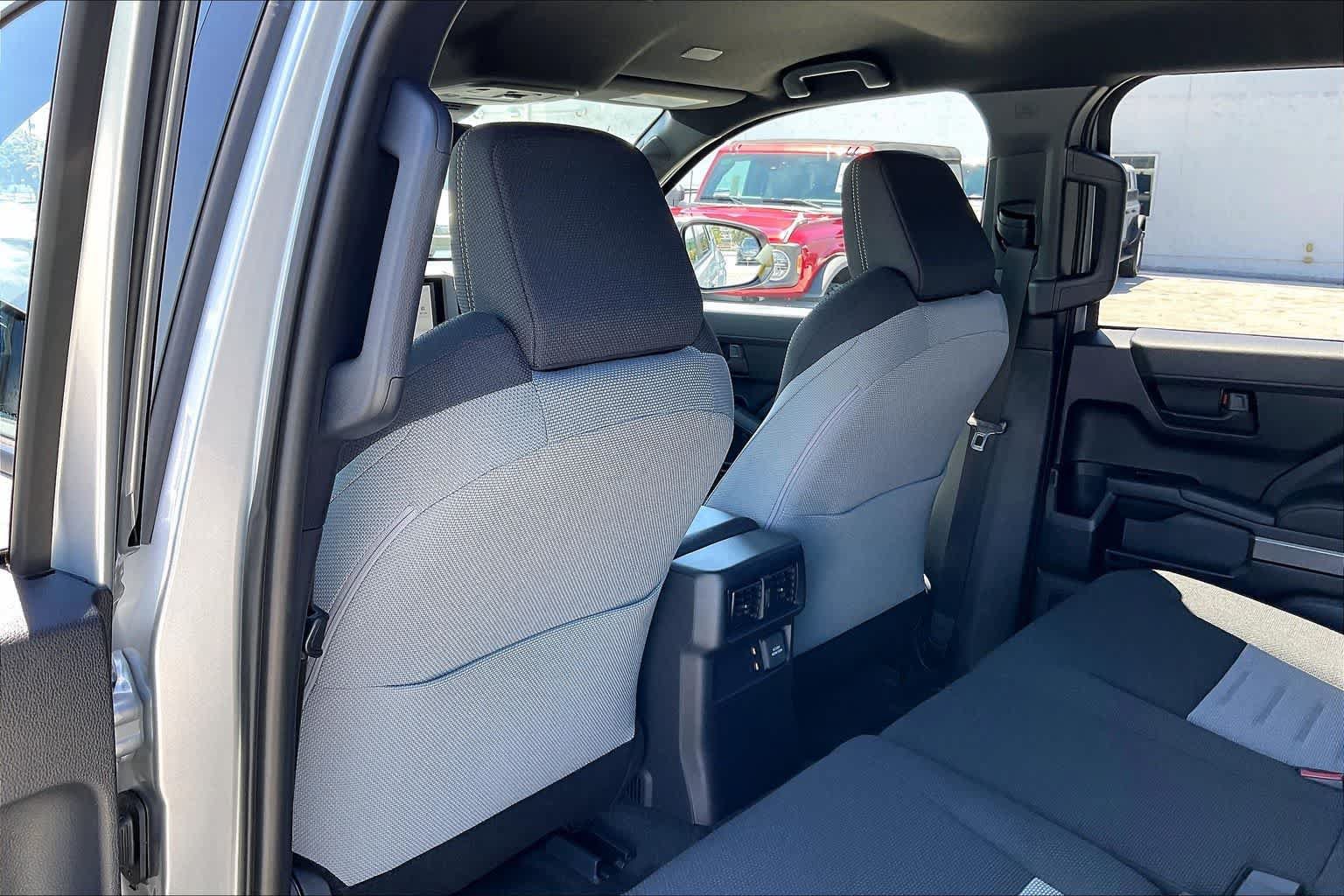 Used 2026 Toyota 4Runner 4WD image 12