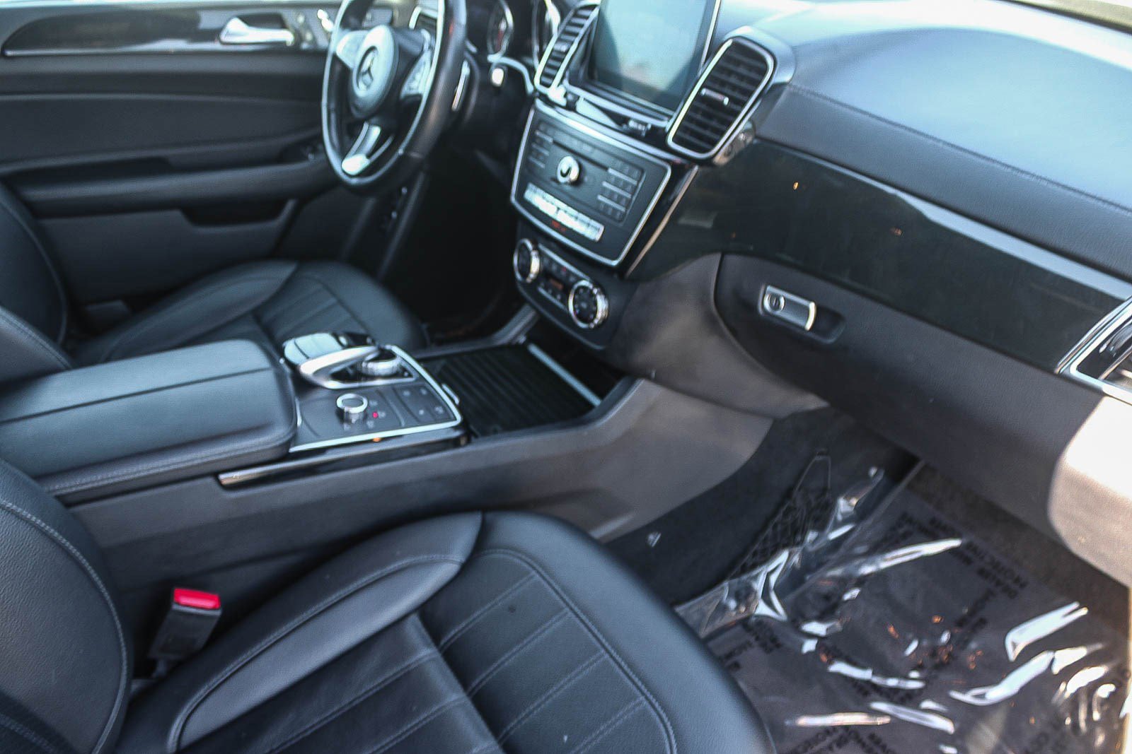 Used 2018 Mercedes-Benz GLS 450 4MATIC image 17