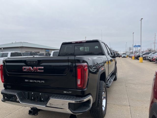 Used 2022 GMC Sierra 2500 SLT w/ SLT Premium Package image 5