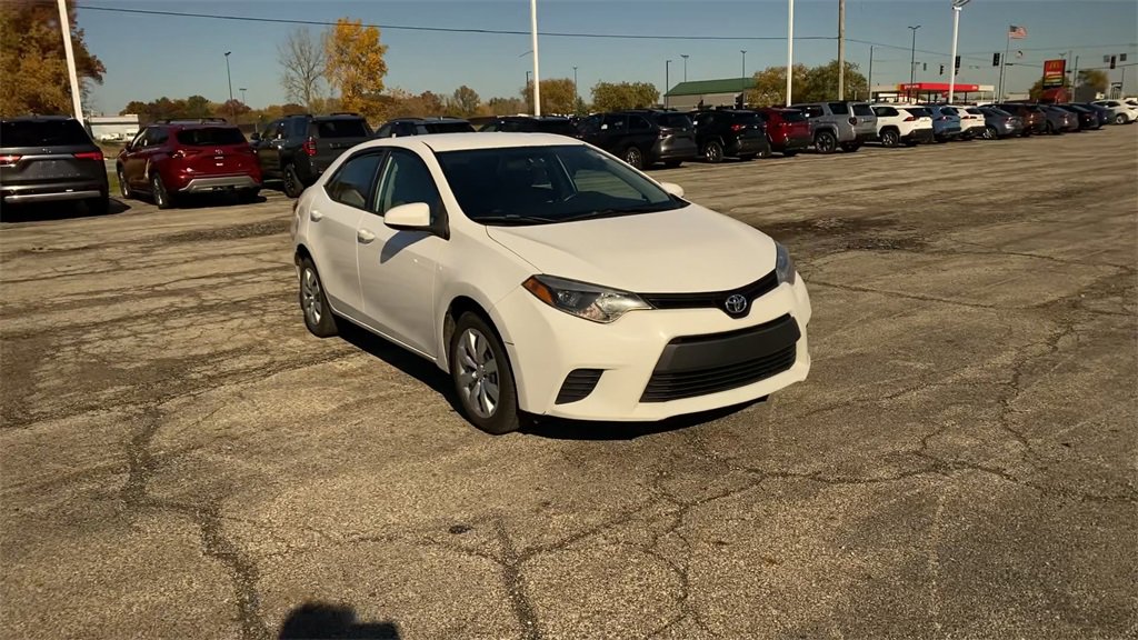 Used 2014 Toyota Corolla LE image 3