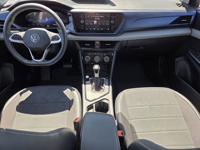 Used 2023 Volkswagen Taos SE image 13