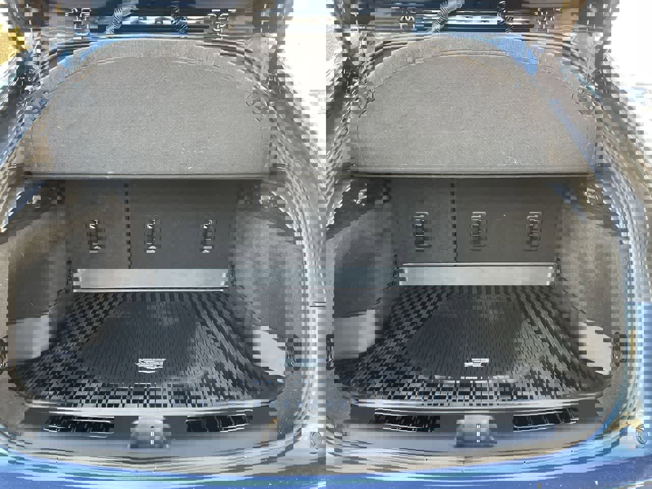 Certified 2024 Cadillac XT4 Sport w/ LPO, Floor Liner Package image 17