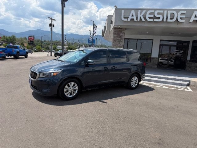 Used 2015 Kia Sedona LX FWD image 4