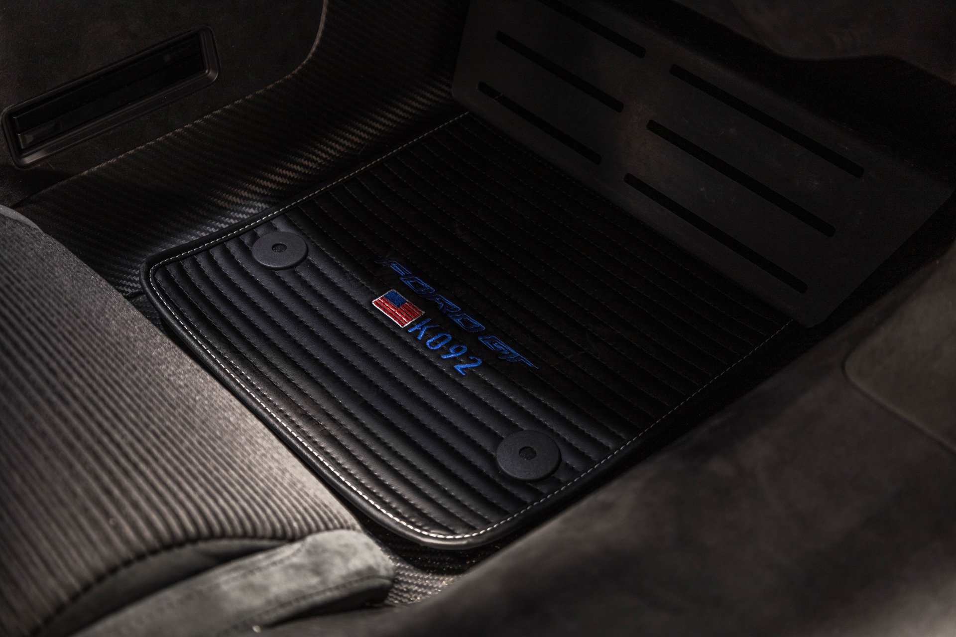 Used 2019 Ford GT image 49