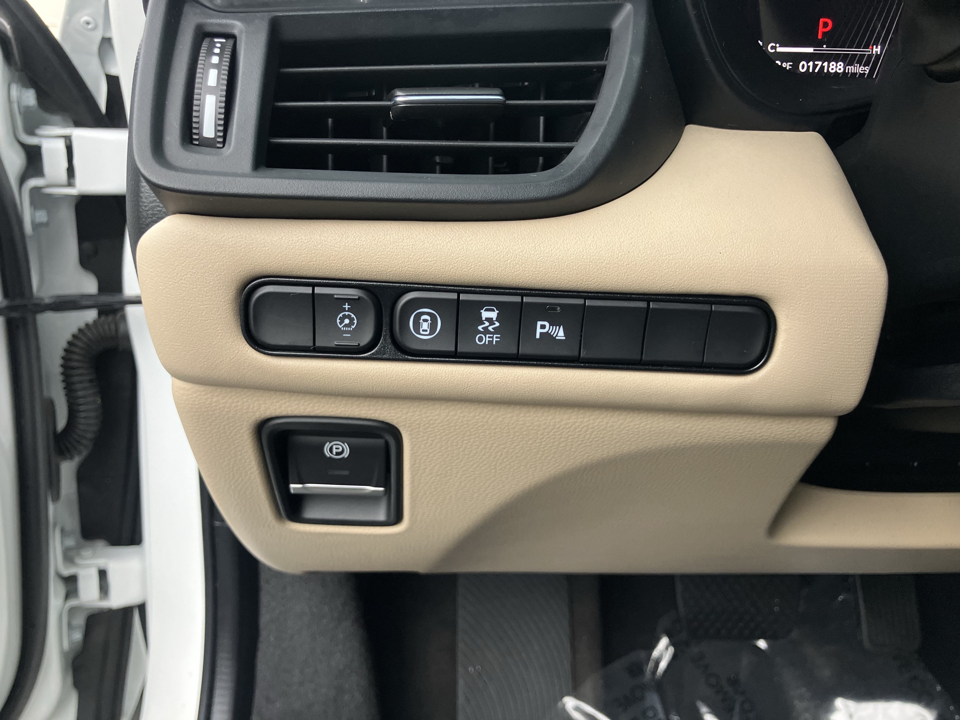 Used 2024 Acura TLX w/ Technology Package FWD image 19