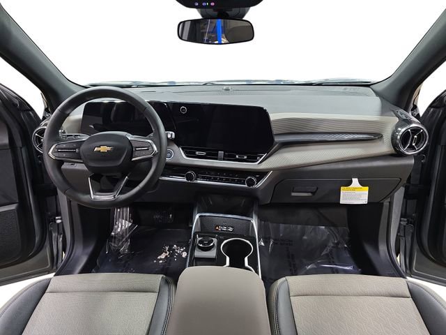 New 2026 Chevrolet Equinox LT w/ Convenience Package II image 11