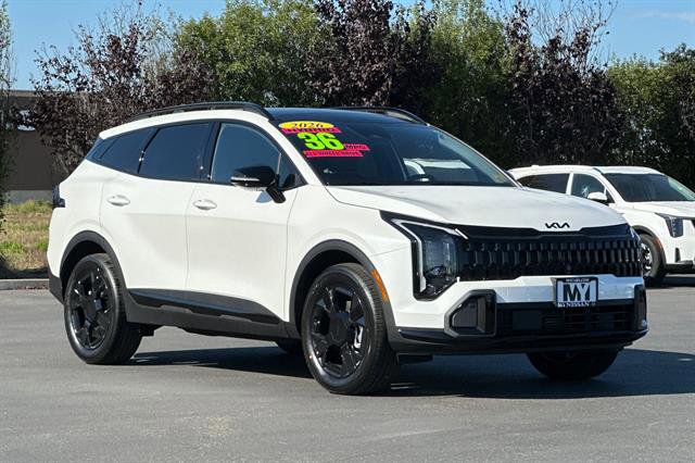 New 2026 Kia Sportage AWD Hybrid image 2