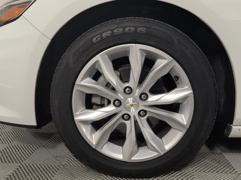 Used 2024 Chevrolet Malibu LT FWD image 12