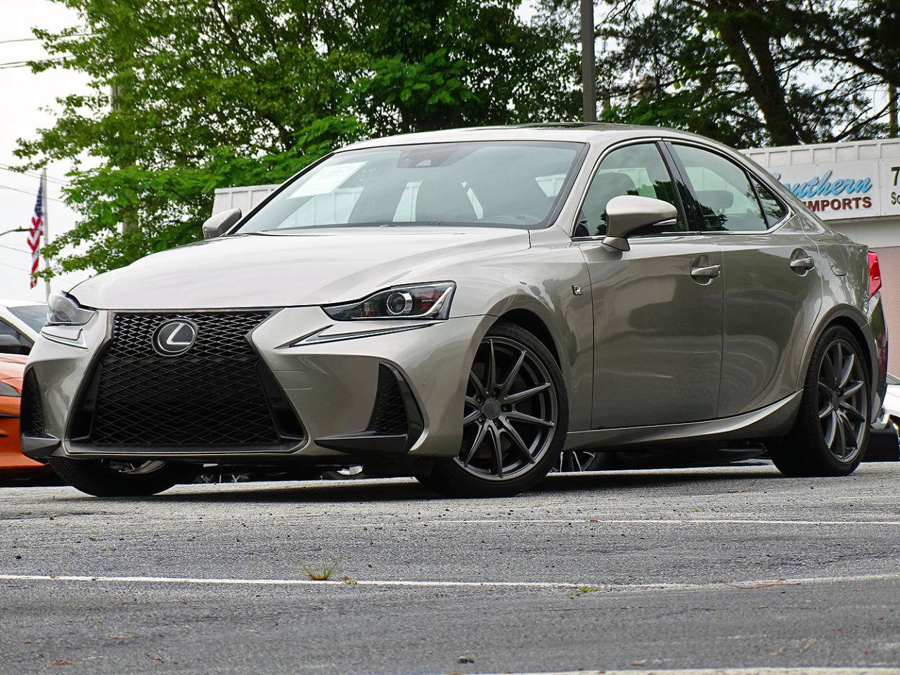 Used 2018 Lexus IS 300 F Sport RWD image 2