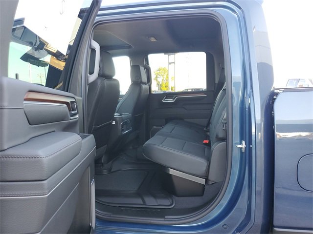 New 2026 GMC Sierra 2500 Denali w/ Denali Reserve Package image 9
