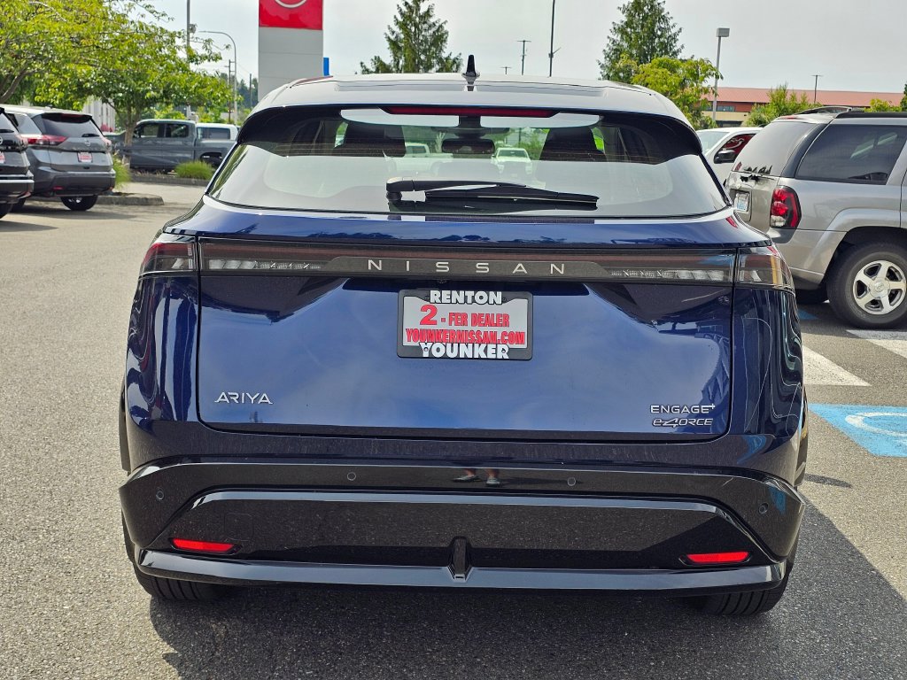 Used 2024 Nissan Ariya AWD image 6