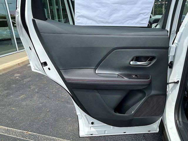 New 2025 Nissan Kicks SR w/ SR Premium Package image 20