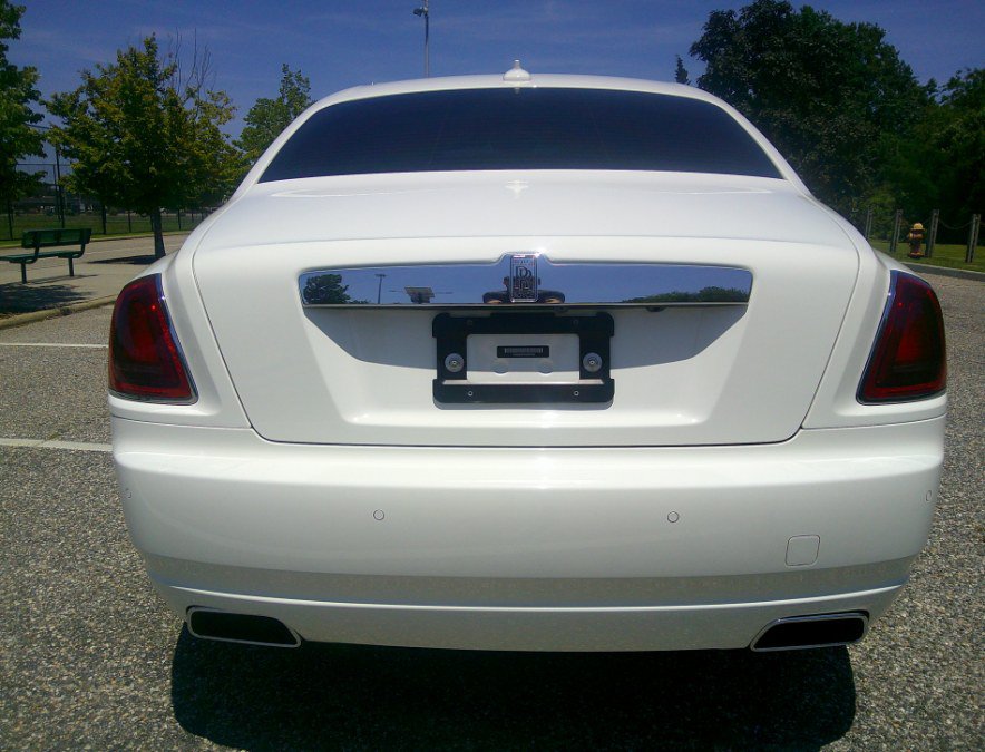 Used 2013 Rolls-Royce Ghost RWD image 29