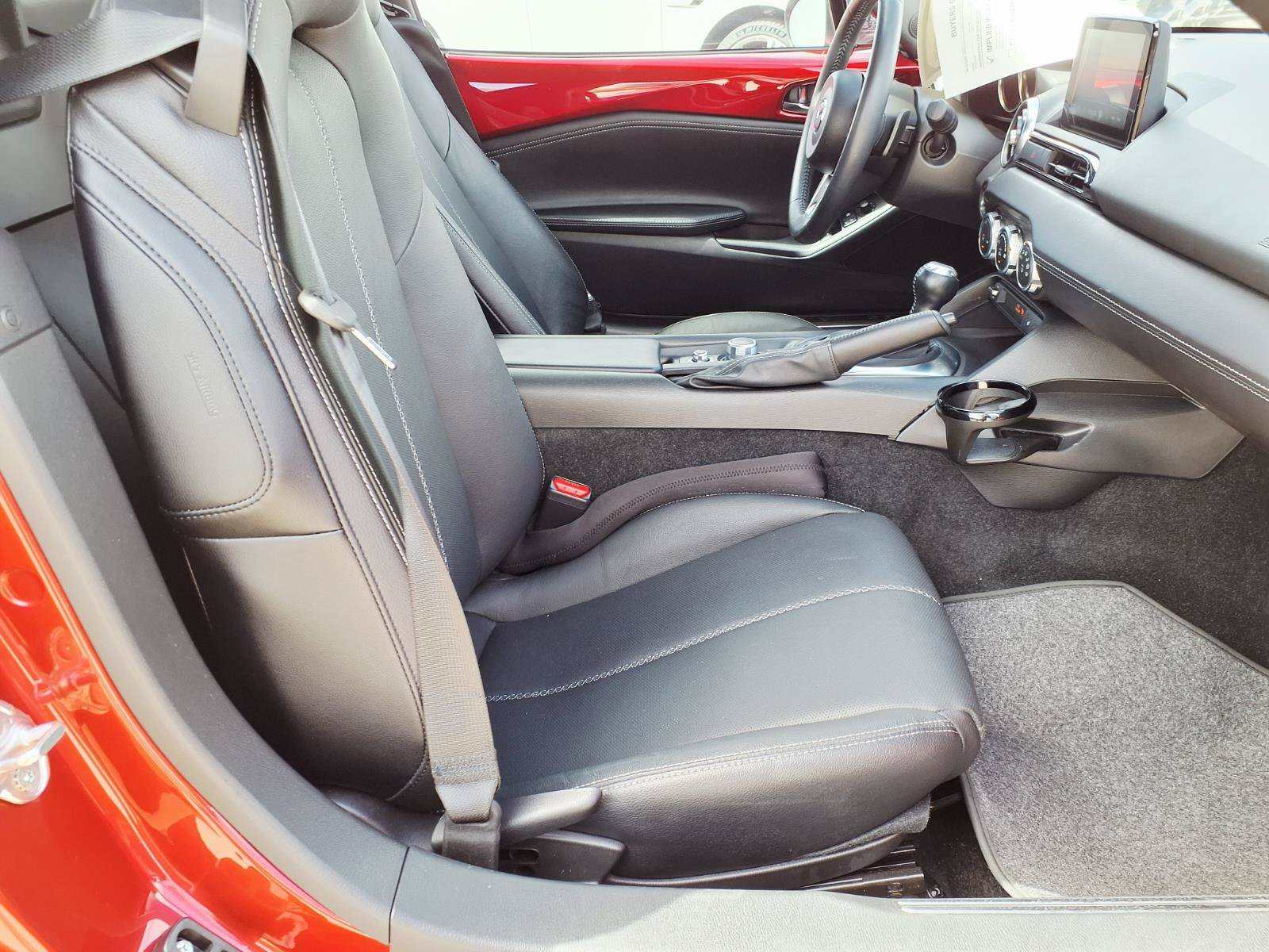 Used 2022 MAZDA MX-5 Miata RF Grand Touring RWD image 10
