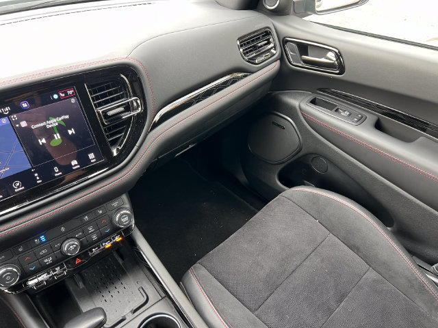 Used 2025 Dodge Durango GT AWD/4WD image 40