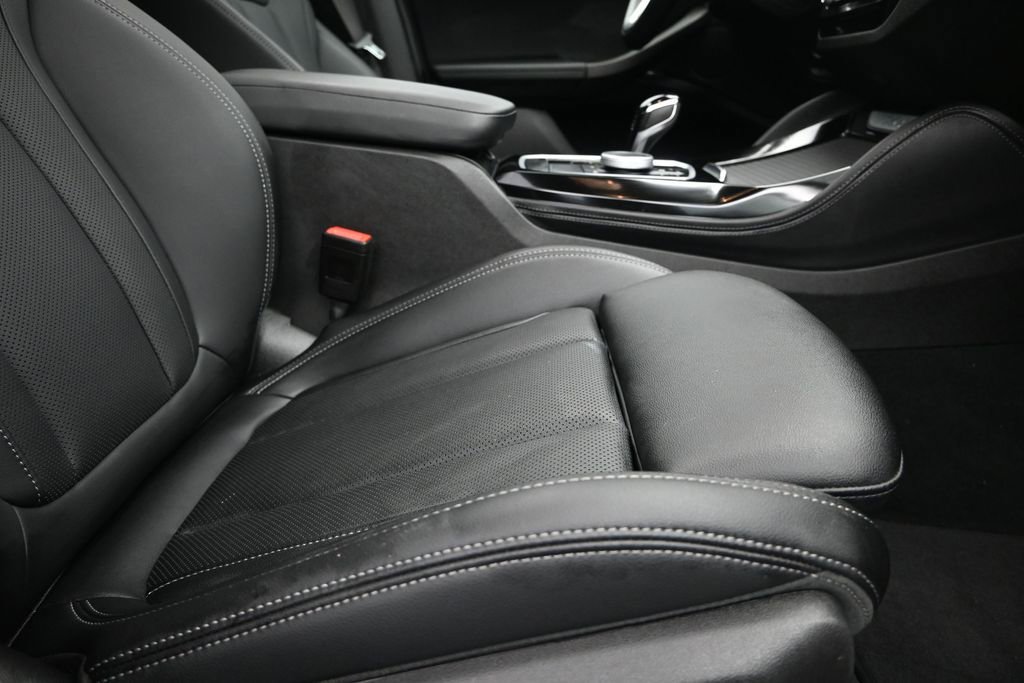 Certified 2025 BMW X4 xDrive30i AWD/4WD image 25