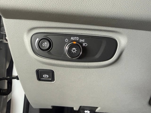 Used 2022 GMC Terrain SLE w/ Driver Convenience Package AWD/4WD image 28