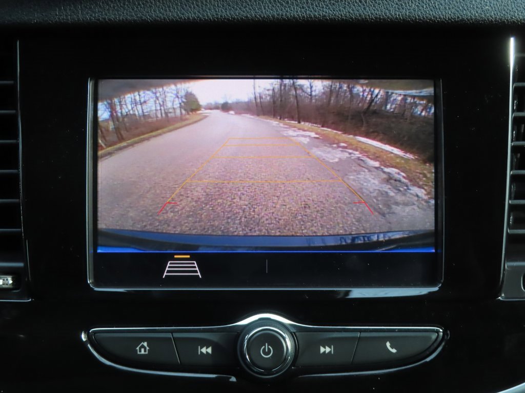 Used 2022 Buick Encore Preferred image 7