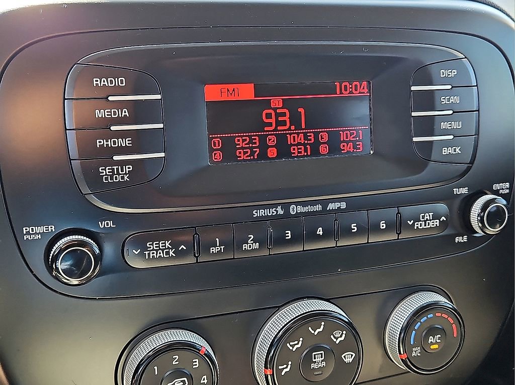 Used 2016 Kia Soul FWD image 20