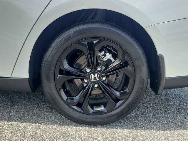 Certified 2025 Honda Accord SE image 7