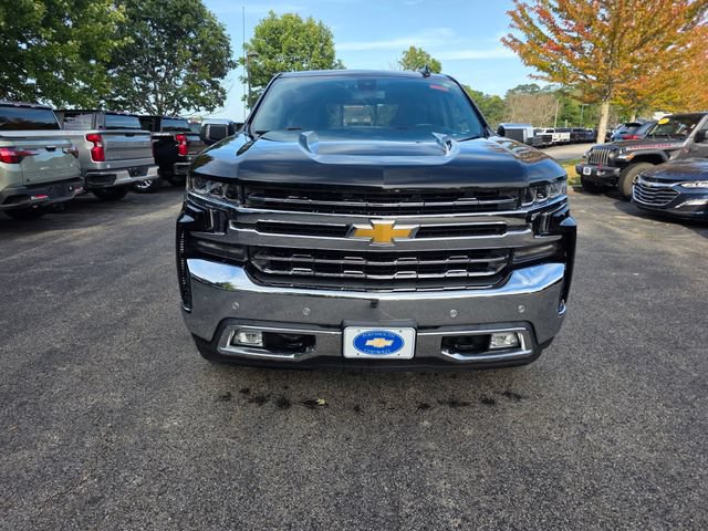 Used 2019 Chevrolet Silverado 1500 LTZ w/ LTZ Plus Package AWD/4WD image 7