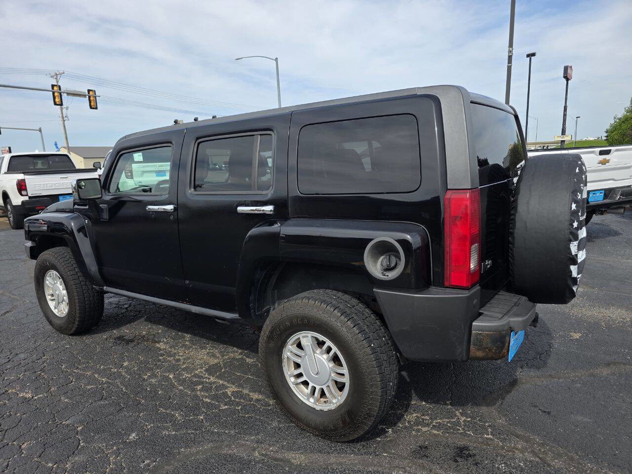 Used 2009 HUMMER H3 AWD/4WD image 5