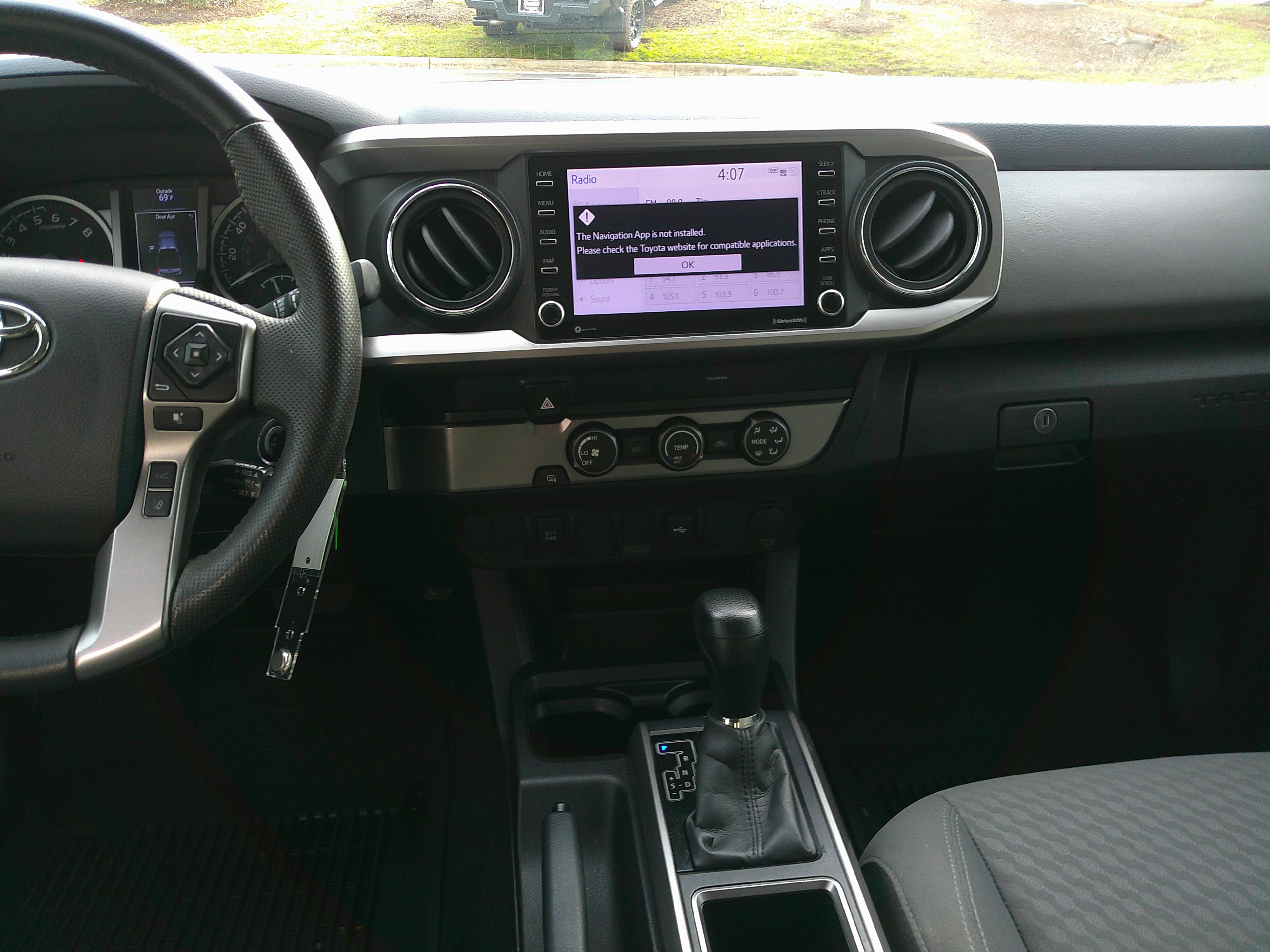 Used 2022 Toyota Tacoma SR5 image 45