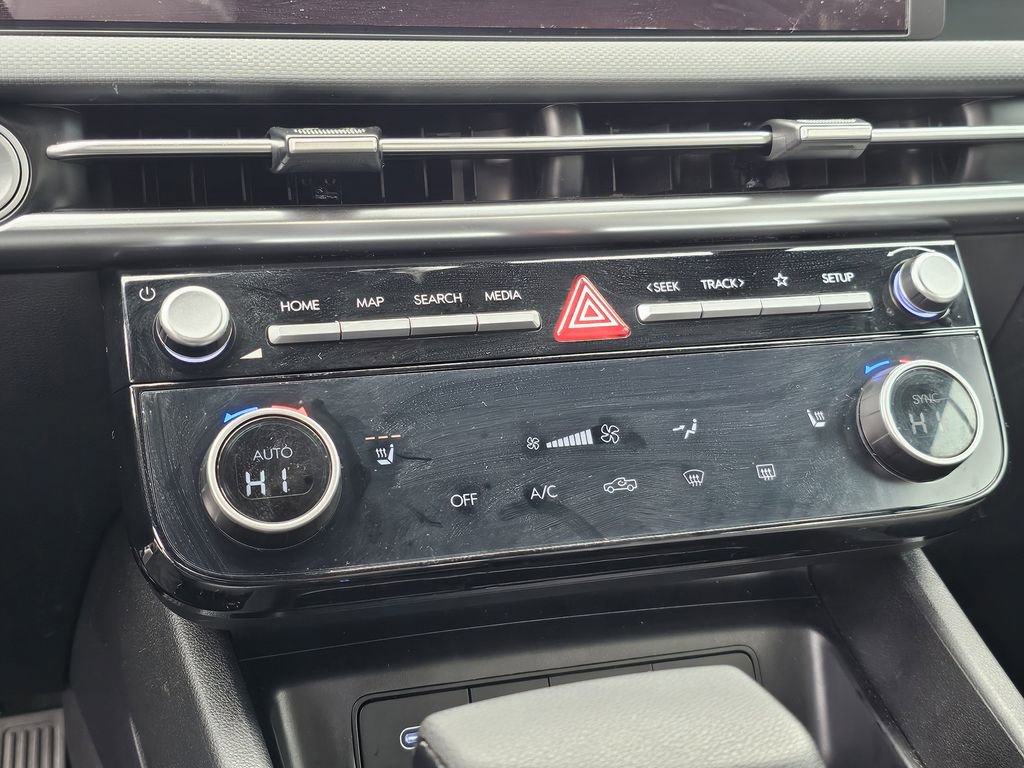 Certified 2025 Hyundai Santa Cruz SEL image 20