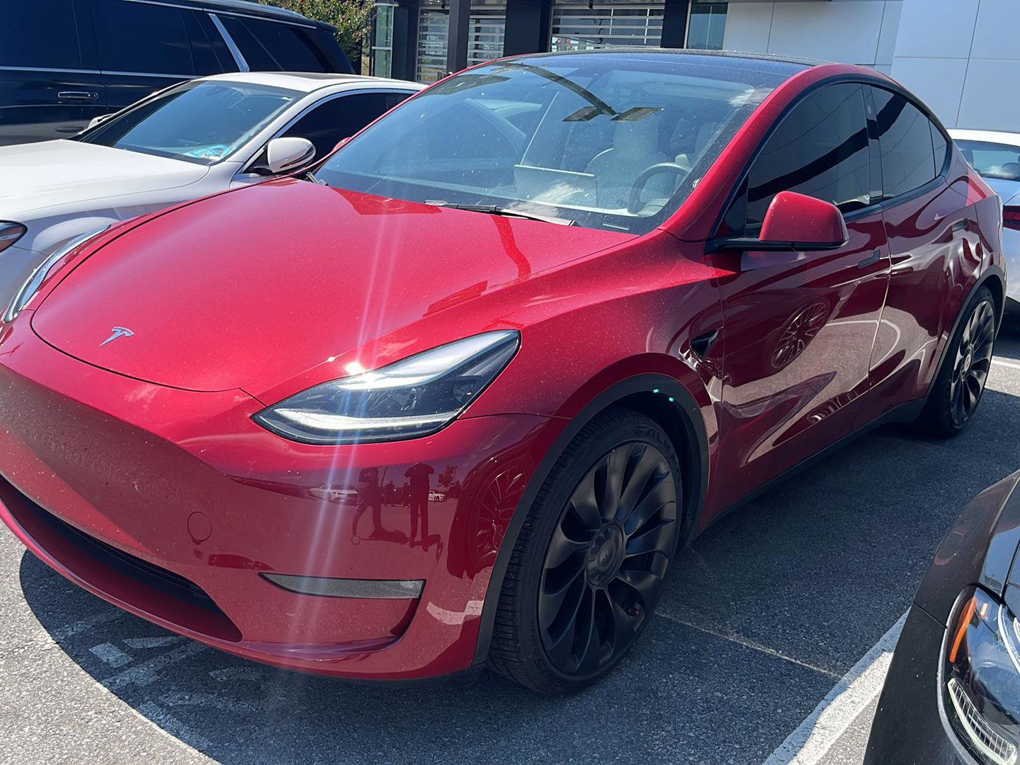 Used 2022 Tesla Model Y Performance AWD/4WD image 3