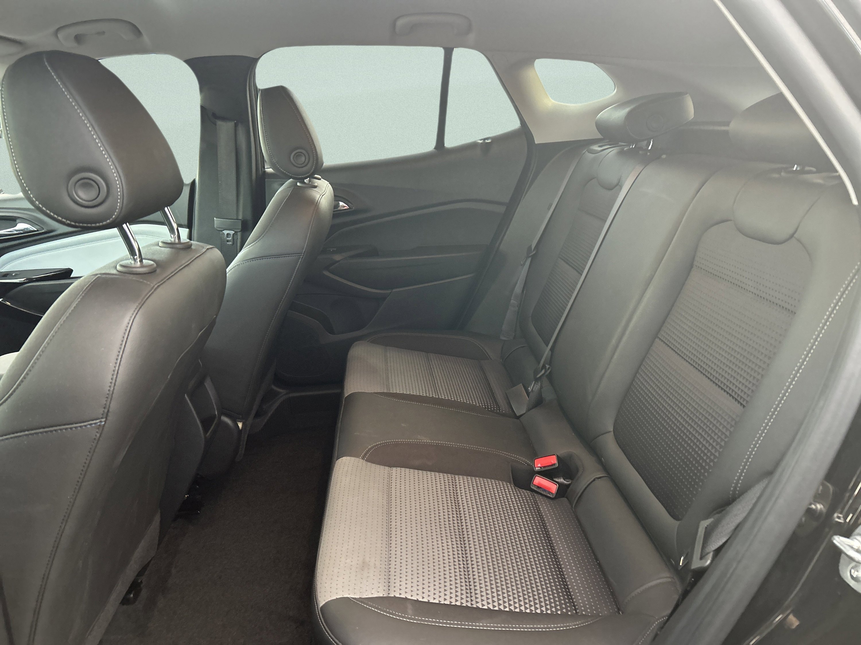 Used 2024 Chevrolet Trax LT image 25