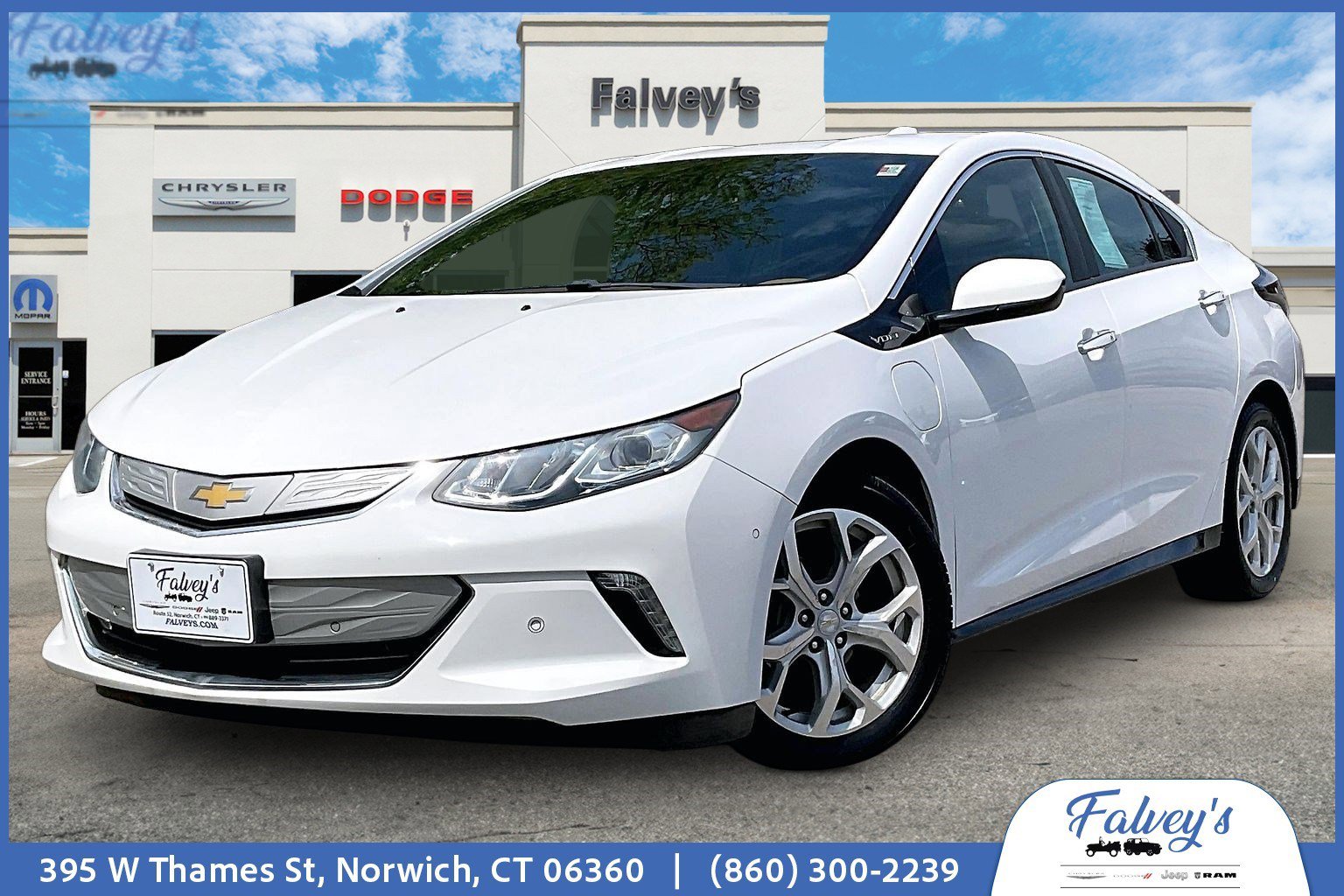 Used 2018 Chevrolet Volt Premier w/ Driver Confidence Package FWD image 1