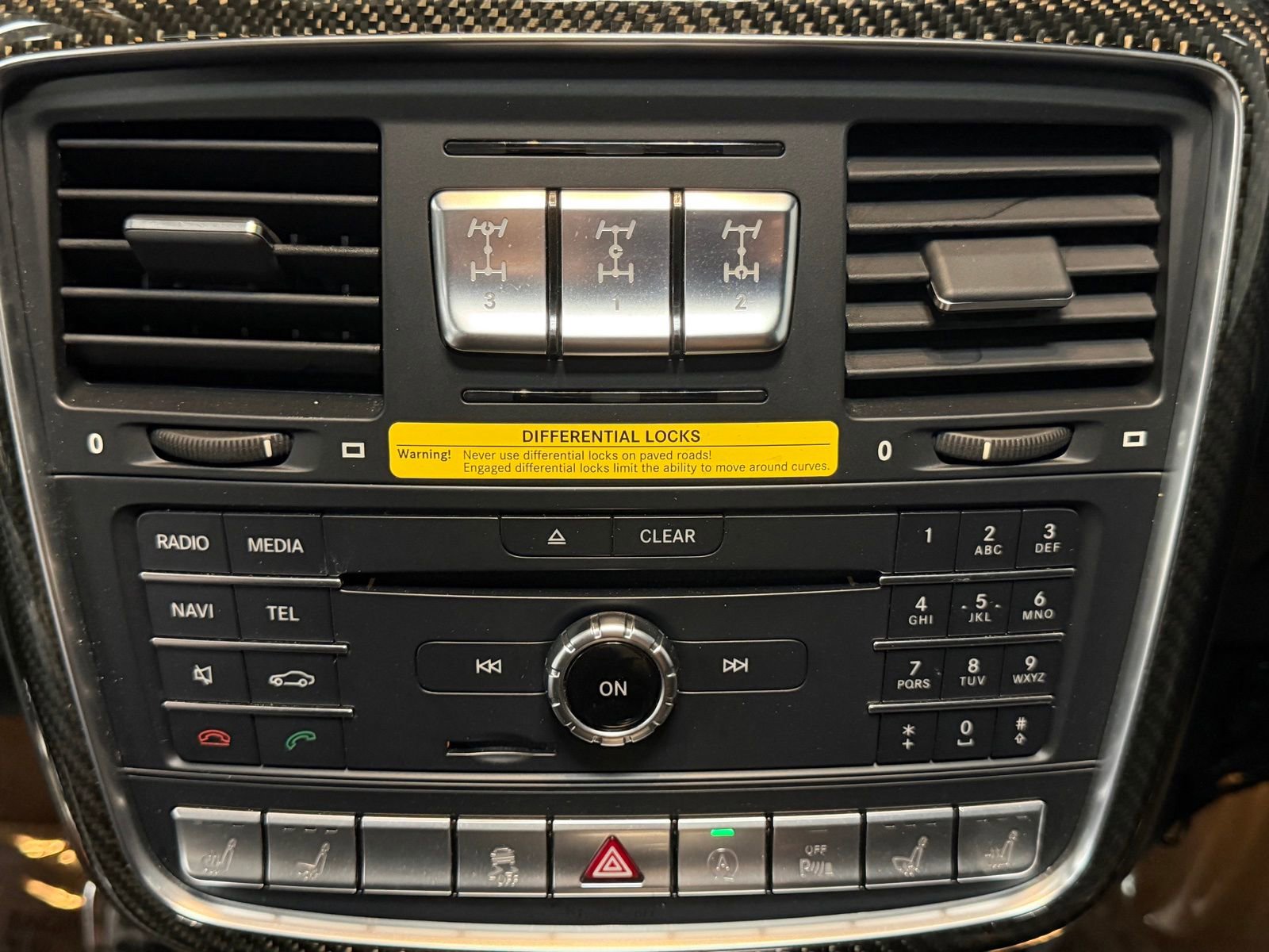 Used 2017 Mercedes-Benz G 63 AMG 4MATIC image 32