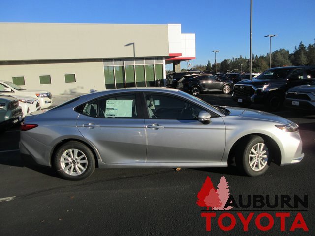 New 2026 Toyota Camry LE image 2