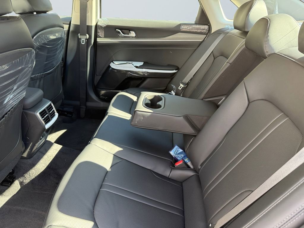 New 2026 Kia K5 EX image 13