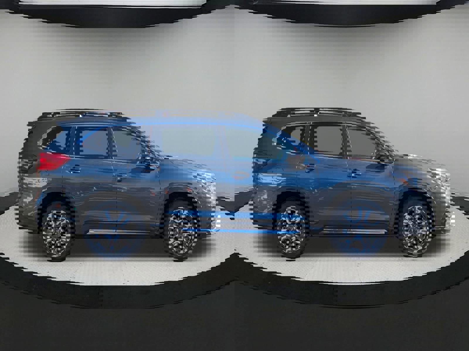 New 2026 Subaru Ascent Limited image 2