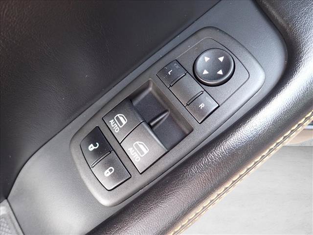 Used 2022 Dodge Challenger R/T Scat Pack RWD image 12