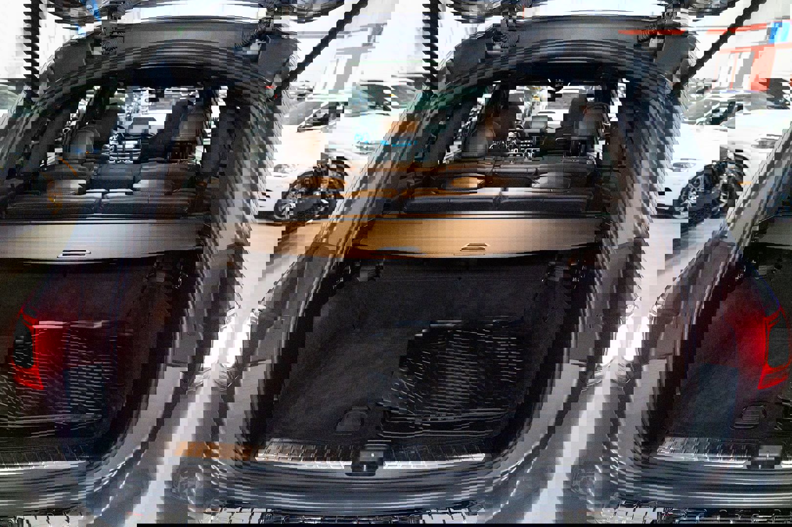 Used 2020 Mercedes-Benz GLS 450 4MATIC w/ Convenience Package image 29