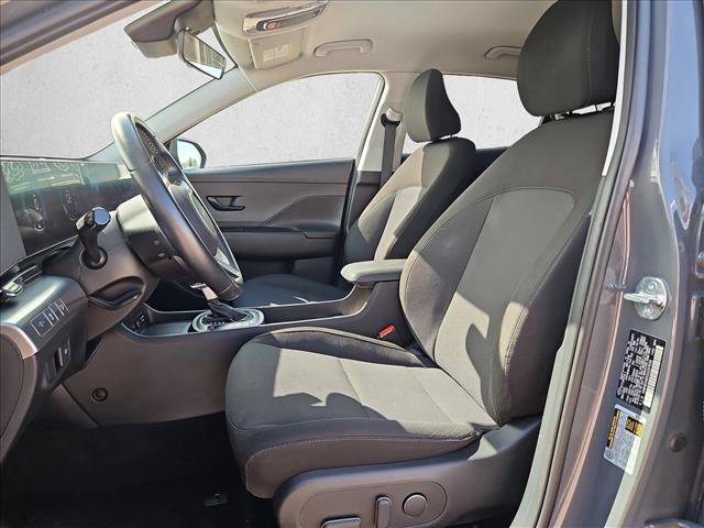 Used 2025 Hyundai Kona SEL FWD image 15