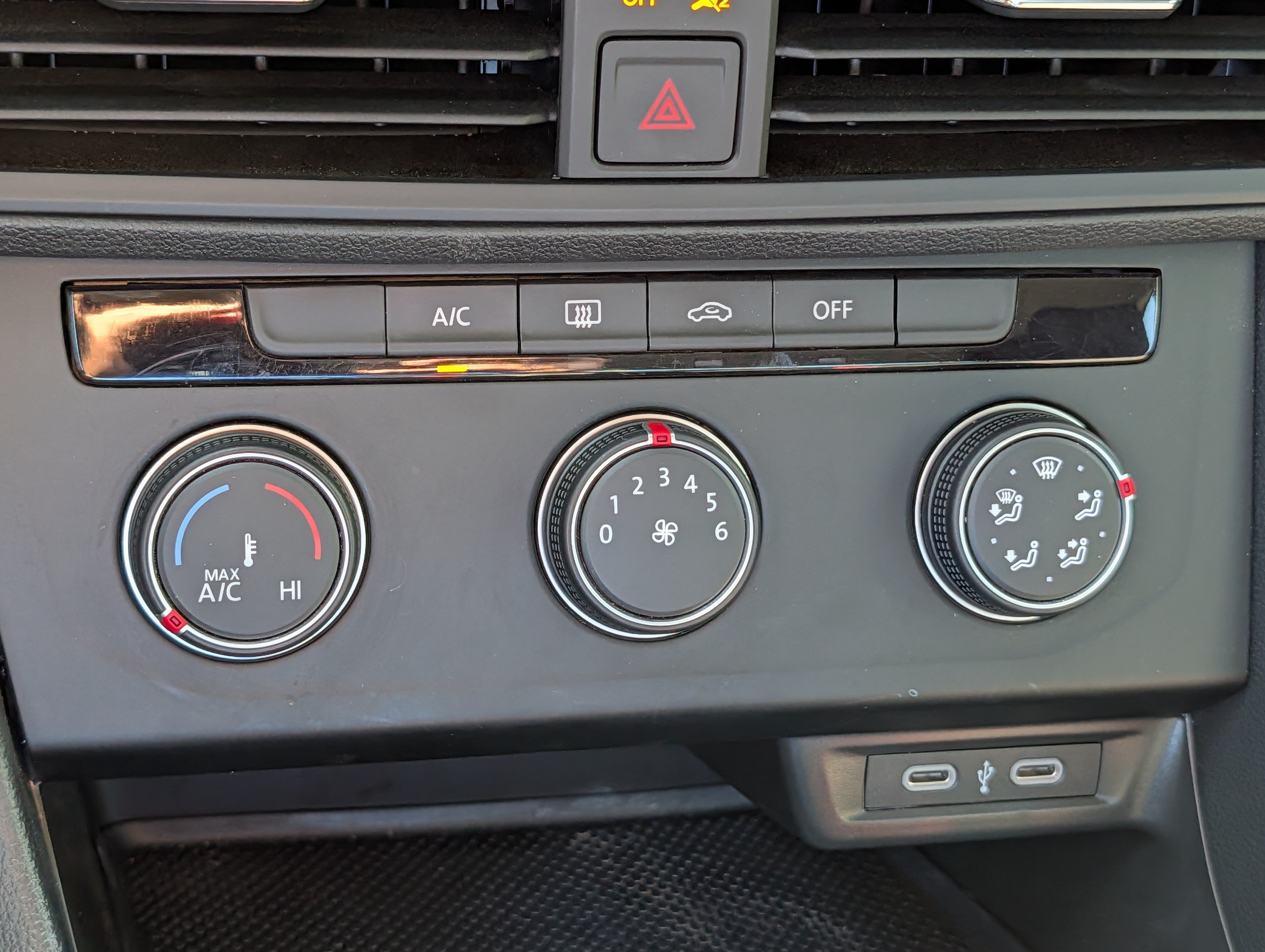 Used 2023 Volkswagen Jetta S FWD image 23