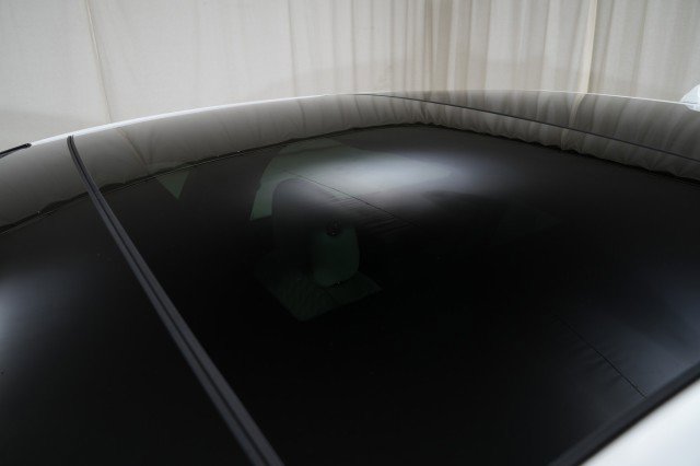 Used 2016 Jaguar XJ L Portfolio image 29