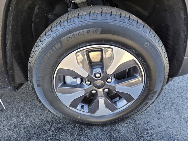 Used 2022 Jeep Grand Cherokee Limited 4xe image 46