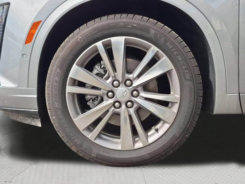 New 2024 Cadillac XT6 Premium Luxury w/ Technology Package AWD/4WD image 34
