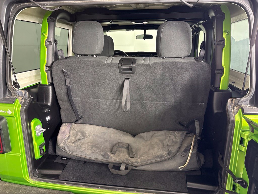 Used 2019 Jeep Wrangler Sport AWD/4WD image 21