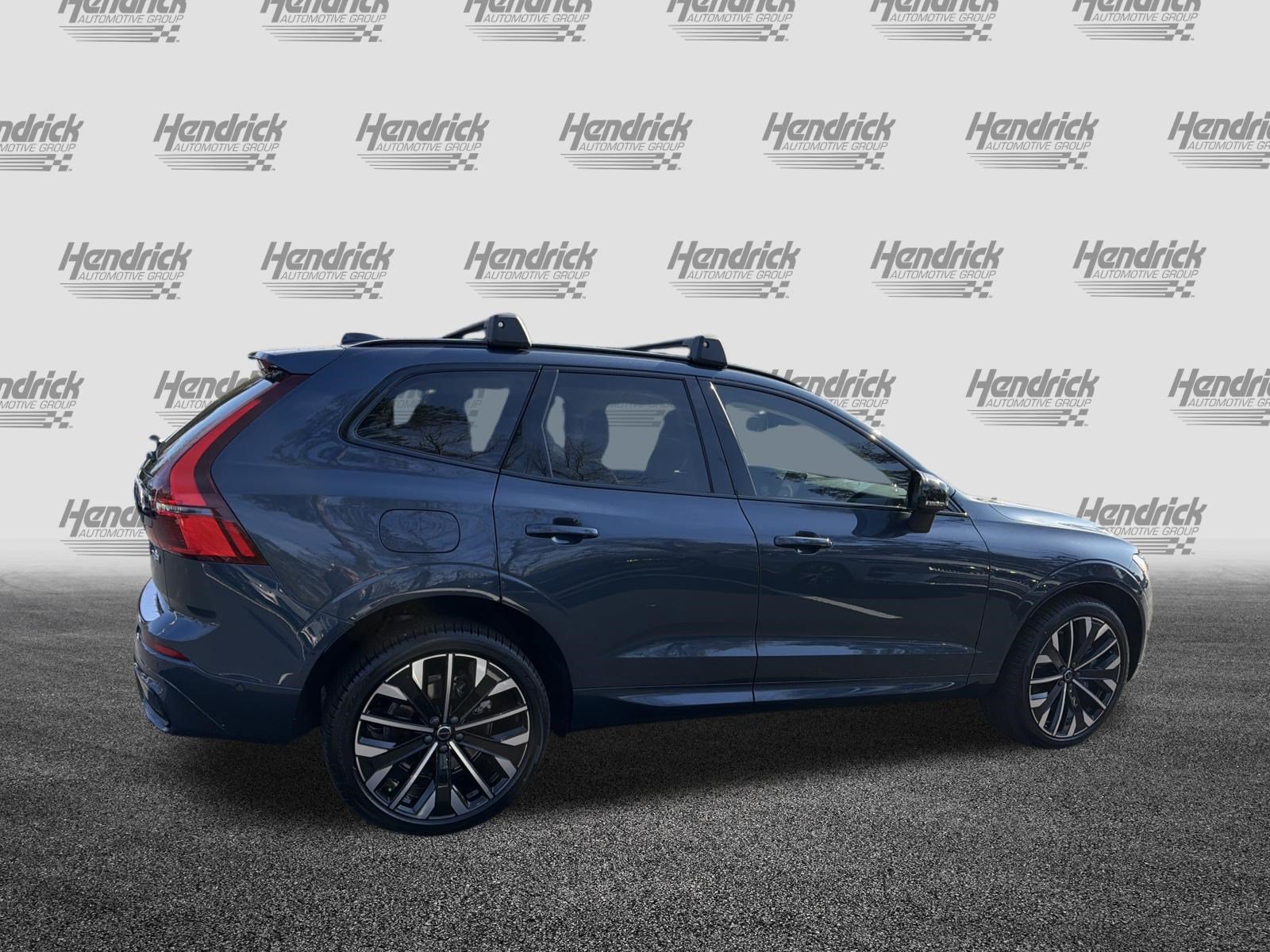 Used 2026 Volvo XC60 T8 Ultra w/ Protection Package Premier AWD/4WD image 10