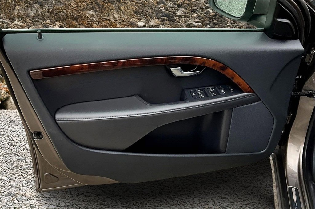 Used 2012 Volvo S80 T6 w/ Climate Pkg image 21